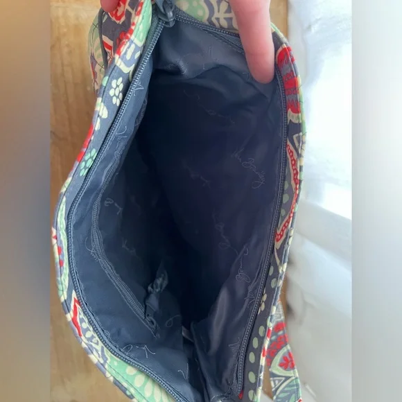 Vera Bradley Nomadic Floral Triple Zip Hipster Quilted Bag - Picture 8 of 11